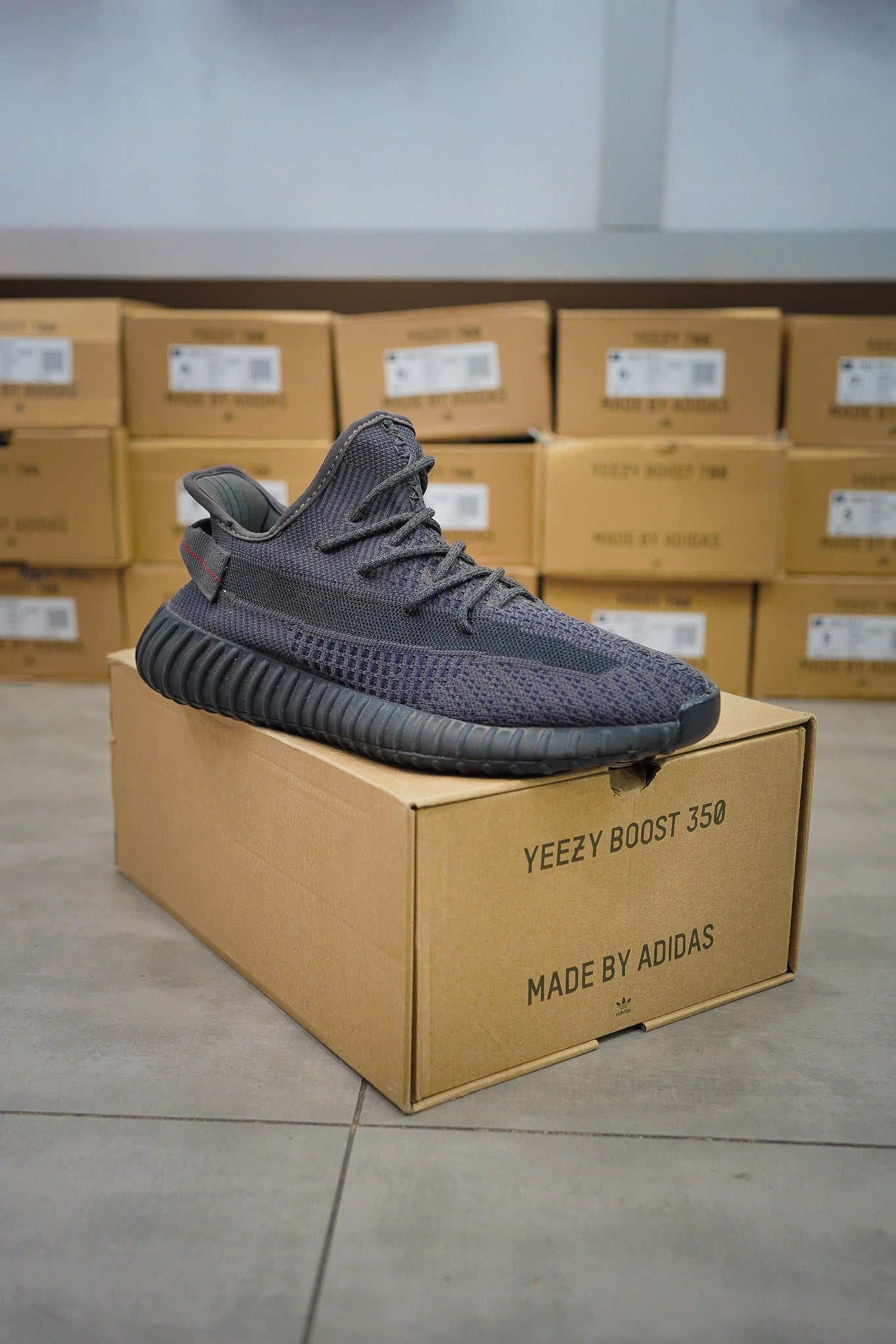 350 PIRATE BLACK
